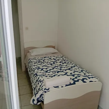 Casa Vicino Al Mare Apartment *